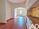 Vente  Appartement F2  de 49 m² à Hyères 139 000 euros