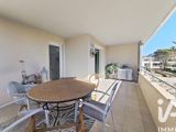 Vente  Appartement T3  de 65 m² à Roquebrune sur Argens 260 000 euros