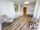 Vente  Local commercial de 49 m² à Carqueiranne 222 500 euros