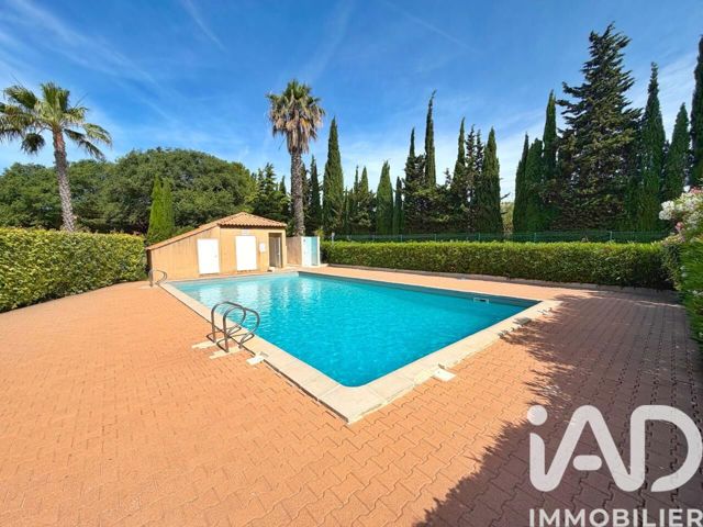 Vente  Appartement T2  de 43 m² à Sanary 220 000 euros Réf: SFN-2041522