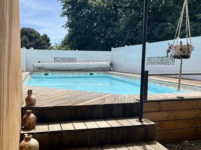 Vente  Maison de 115 m² à La Seyne 550 000 euros Réf: SFN-2020513