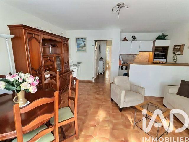Vente  Appartement T3  de 55 m² à Bandol 335 000 euros Réf: SFN-1964153