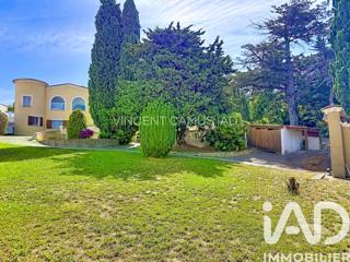Vente  Maison de 263 m² à Sanary 1 190 000 euros Réf: SFN-2048114