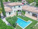 Vente  Maison de 187 m² à Puget sur Argens 749 000 euros
