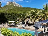 Vente  Maison de 250 m² à La Farlède 1 349 000 euros