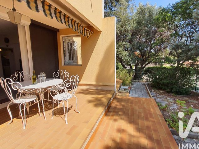 Vente  Appartement T4  de 82 m² à Bandol 435 000 euros Réf: SFN-1893911