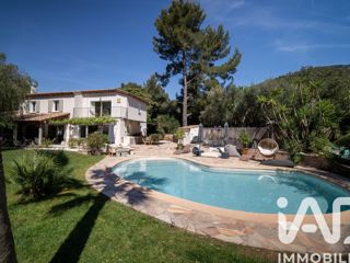 Vente  Maison de 185 m² à Sanary 1 590 000 euros