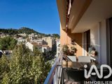 Vente  Appartement T3  de 75 m² à Hyères 379 000 euros