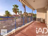Vente  Appartement F2  de 64 m² à Hyères 229 000 euros