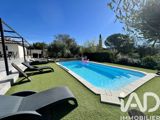 Vente  Maison de 156 m² à Saint Zacharie 759 000 euros