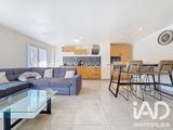 Vente  Appartement F3  de 64 m² à Solliès Ville 180 000 euros