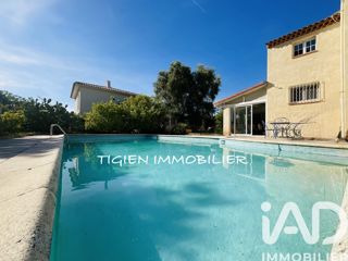 Vente  Maison de 150 m² à Six-Fours 790 000 euros Réf: SFN-2042035