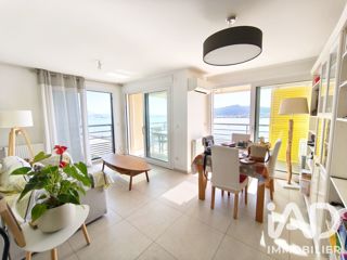 Vente  Appartement T3  de 56 m² à La Seyne 499 000 euros Réf: SFN-2059243