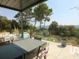 Vente  Maison de 150 m² à Garéoult 649 000 euros