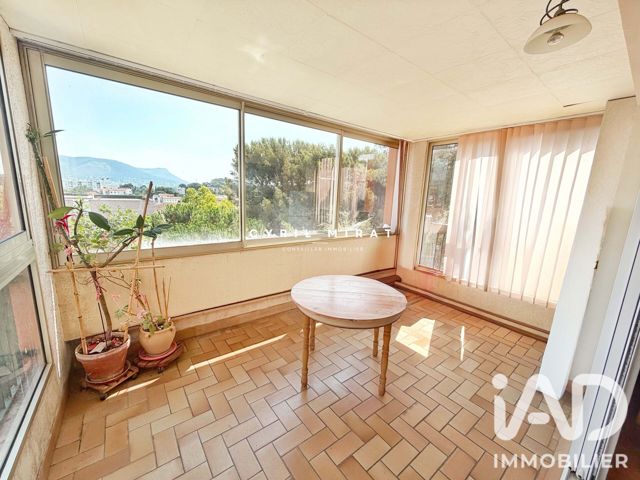 Vente  Appartement T4  de 80 m² à La Seyne 229 000 euros Réf: SFN-2055346