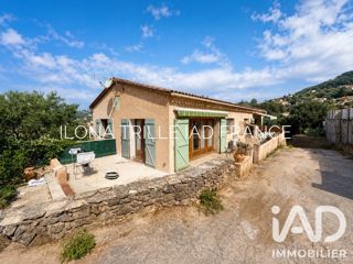 Vente  Maison de 195 m² à Ollioules 635 000 euros Réf: SFN-2076382