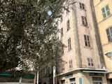 Vente  Appartement T2  de 31 m² à Toulon 68 500 euros