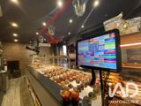 Vente  Local commercial de 130 m² à La Londe les Maures 330 000 euros
