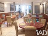 Vente  Local commercial de 90 m² à Saint Maximin la Sainte Baume 76 999 euros