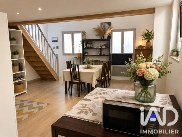 Vente  Appartement T2  de 55 m² à La Seyne 160 000 euros Réf: SFN-2087133