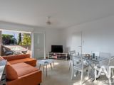 Vente  Appartement T3  de 67 m² à Fréjus 365 000 euros