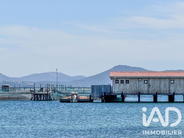 Vente  Appartement T4  de 91 m² à La Seyne 185 000 euros Réf: SFN-2016427