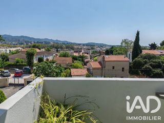 Vente  Appartement F3  de 77 m² à Six-Fours 337 000 euros