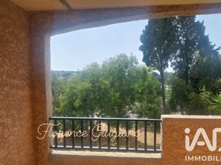 Vente  Appartement F2  de 44 m² à Six-Fours 215 000 euros
