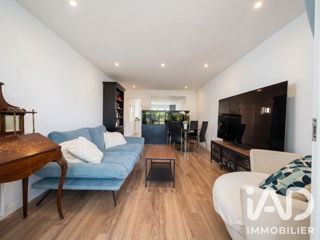 Vente  Appartement F3  de 70 m² à Six-Fours 298 000 euros