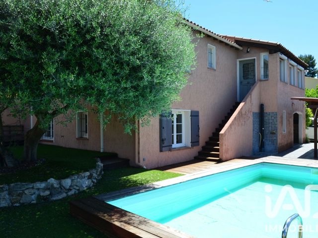 Vente  Maison de 185 m² à Ollioules 599 000 euros Réf: SFN-2108773