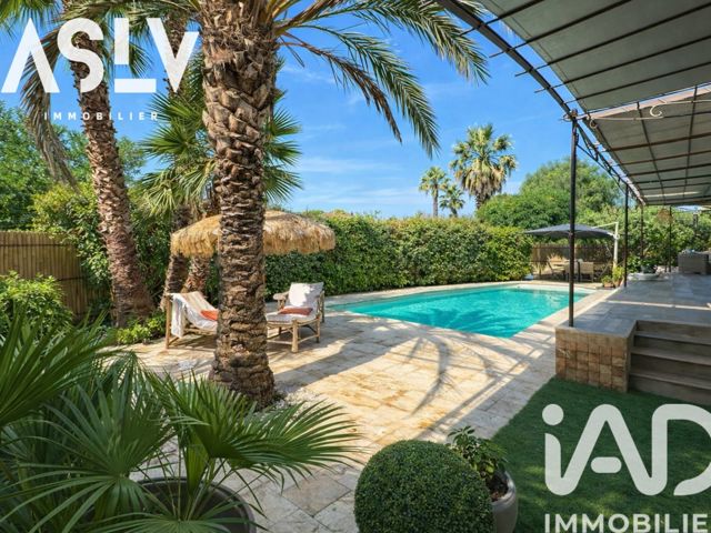 Vente  Maison de 200 m² à Six-Fours 990 000 euros Réf: SFN-1983663