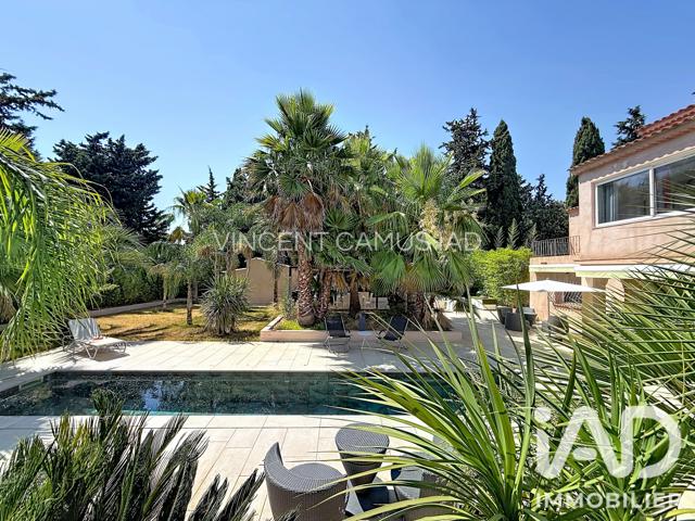 Vente  Maison de 243 m² à Sanary 1 350 000 euros Réf: SFN-2079672