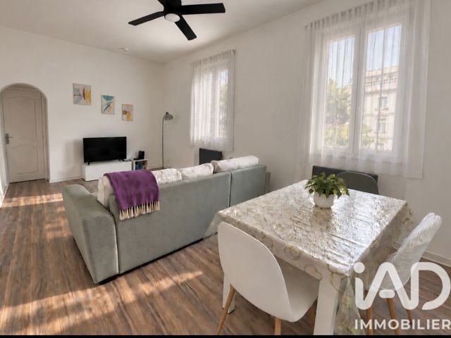 Vente  Appartement T3  de 52 m² à Ollioules 175 000 euros Réf: SFN-2115958