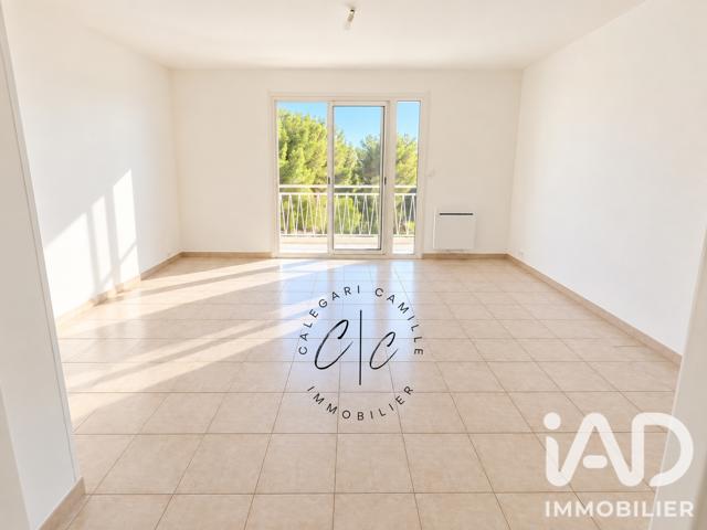 Vente  Appartement T3  de 68 m² à Bandol 375 000 euros Réf: SFN-2115499