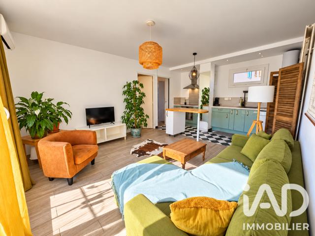 Vente  Appartement T2  de 37 m² à Six-Fours 240 000 euros Réf: SFN-2123164