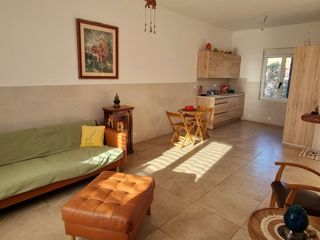 Vente  Maison de 62 m² à Six-Fours 429 000 euros