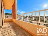 Vente  Appartement T3  de 67 m² à Six-Fours 189 000 euros