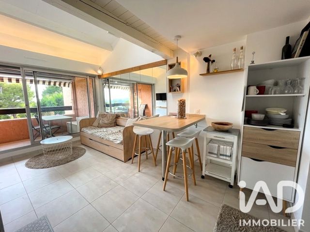 Vente  Appartement T2  de 35 m² à Bandol 199 000 euros Réf: SFN-2129251