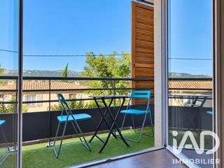 Vente  Appartement F2  de 39 m² à La Seyne 128 000 euros