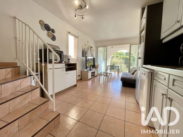 Vente  Appartement T3  de 39 m² à Six-Fours 315 000 euros Réf: SFN-2141934