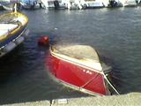 Brusc: bateau sous l'eau