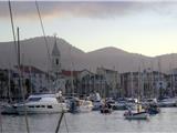 Sanary: départ des pointus pour Saint Tropez