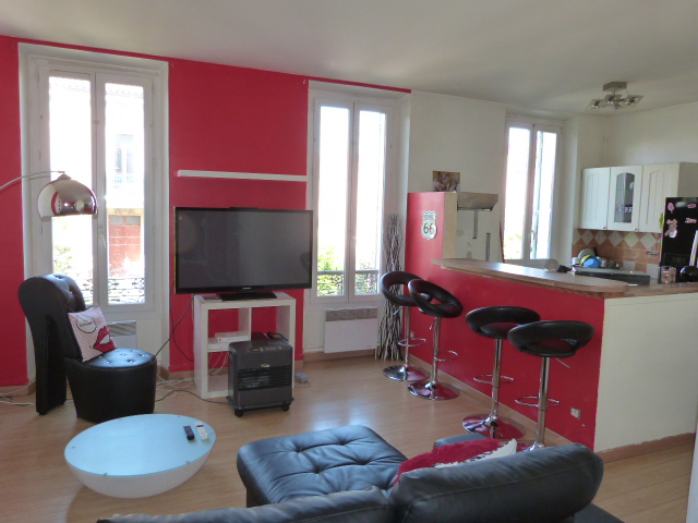 Location  Appartement F4  de 64 m² à La Seyne Centre 750 euros Réf: SFN-15