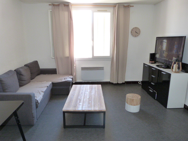Location  Appartement T3  de 53 m² à La Seyne Saint Jean 570 euros Réf: SFN-7