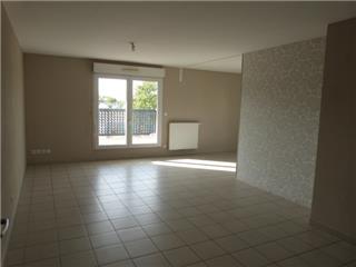 Location  Appartement T4  de 85 m² à La Seyne Berthe 838 euros Réf: SFN-11