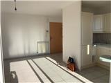 Location  Appartement T2  de 38 m² à Six-Fours 690 euros