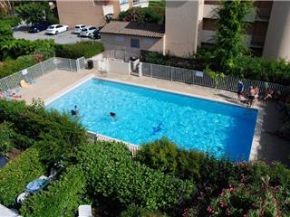 Location Vacances,  Appartement T2  pour 4 personnes à Sanary Réf: SFN-406