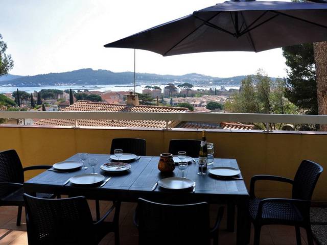 Location Vacances,  Maison pour 6 personnes à La Seyne Tamaris Réf: SFN-249