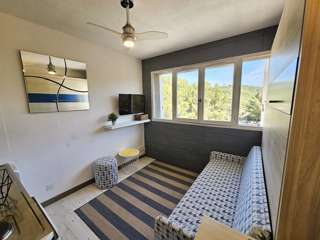 Location Vacances,  Studio pour 2 personnes à Saint Mandrier Village