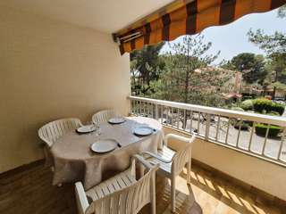 Location Vacances,  Studio pour 4 personnes à Saint Mandrier Pin Rolland